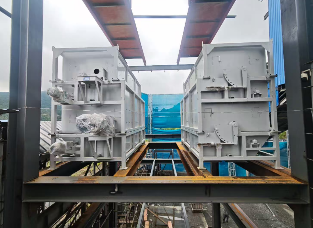 2FKCT1240粉矿干选机